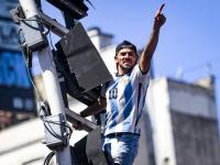  第三爆弹は败者が尘を食ぅ 