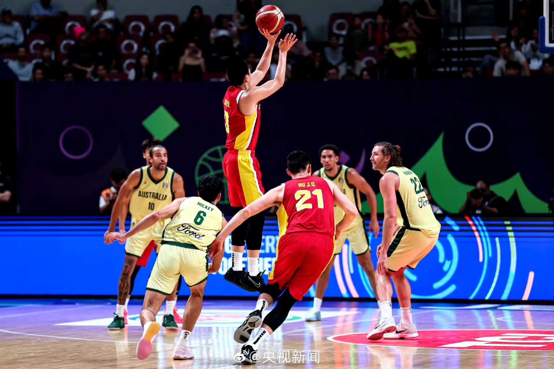 包含集结日CBA季后赛焦点战；亚特兰大战术微调；态度坚定；资深球员宣示担当的词条