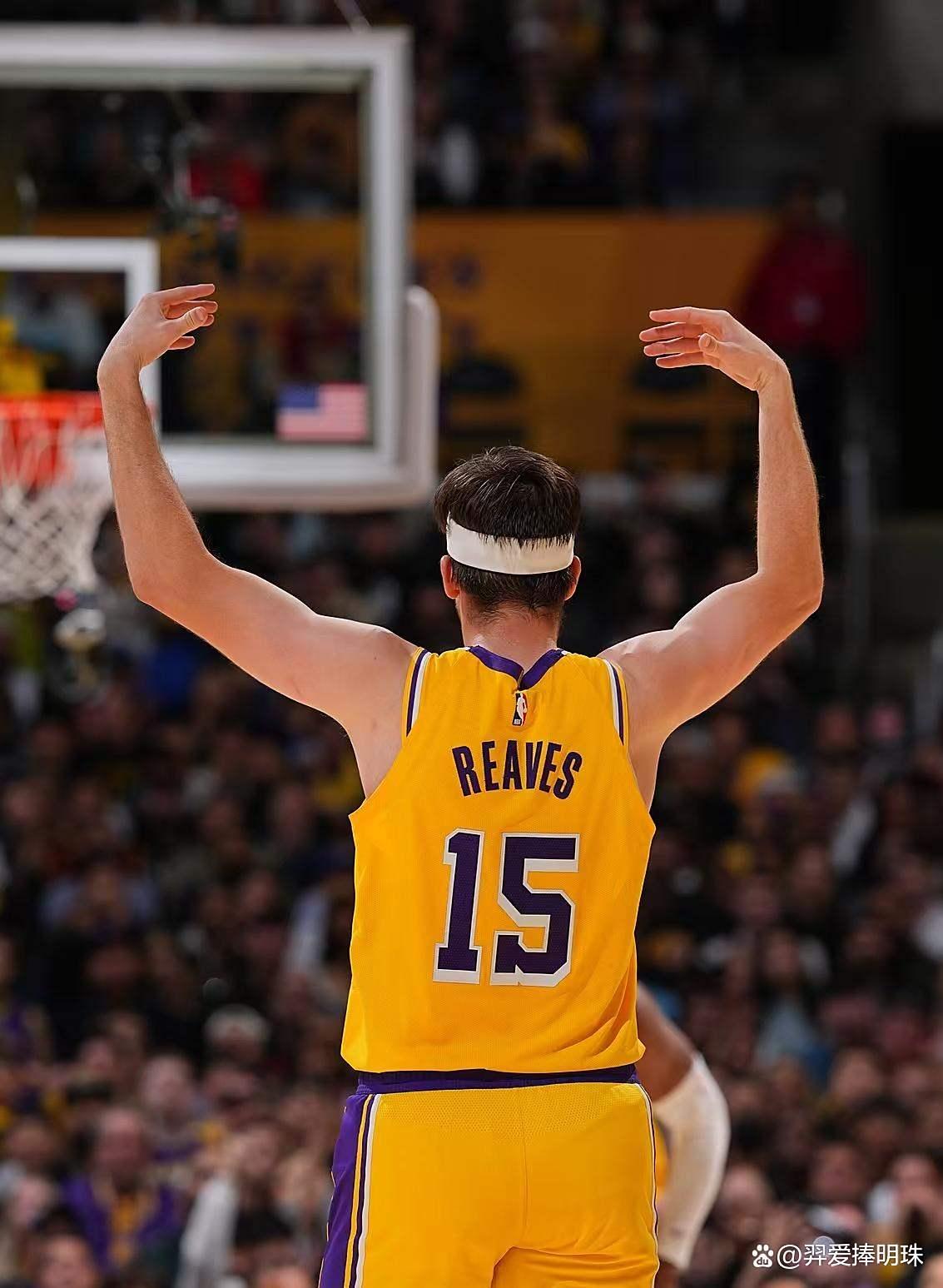 关于巴特勒赛事官方发布连败新规，湖人争议不断！的信息